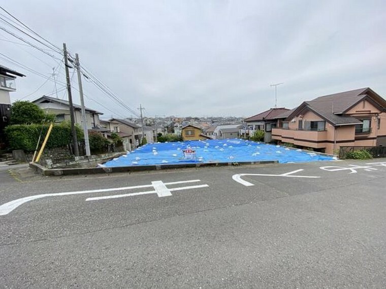 現況写真 「南万騎が原」駅と「二俣川」駅の2駅・2路線利用可能！目的にあわせて、利用駅を選択できる、嬉しい立地です。