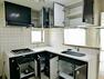 収納 収納豊富なL字型キッチン 作業スペースの広いL字型キッチンは、料理が好きな方には人気の形です。