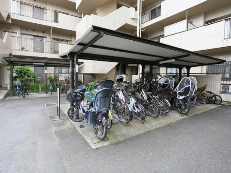 駐輪場 駐輪場があるため、自転車をお持ちのお客様も安心です。