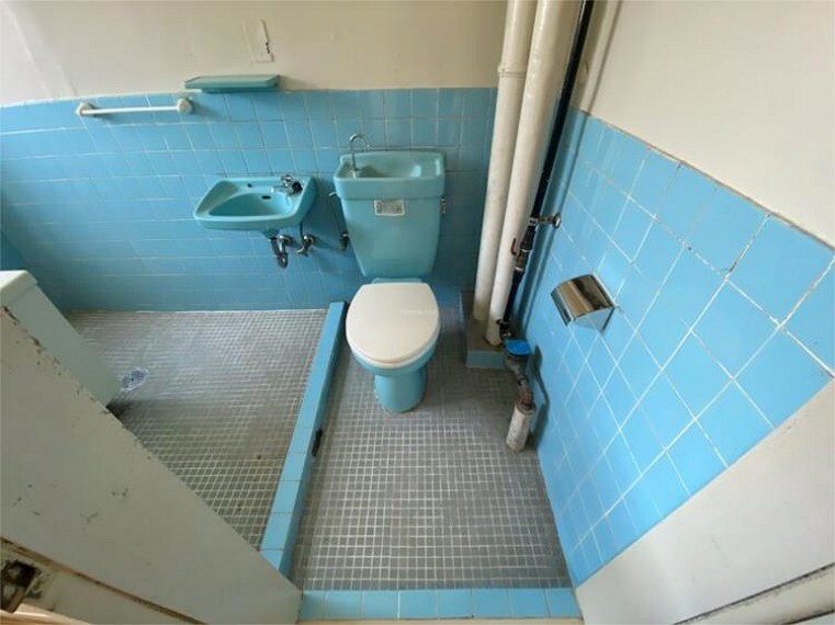 トイレはお風呂と同室のユニットバス