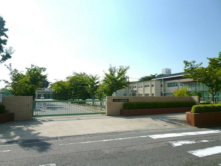 中学校 刈谷市立刈谷東中学校