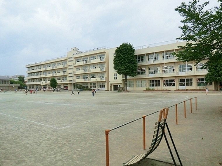 小学校 川越市立仙波小学校