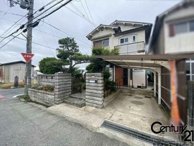 外観写真 ■現地撮影写真■全室6帖以上、6DKの大型住宅！お気軽にお問い合わせ下さい！