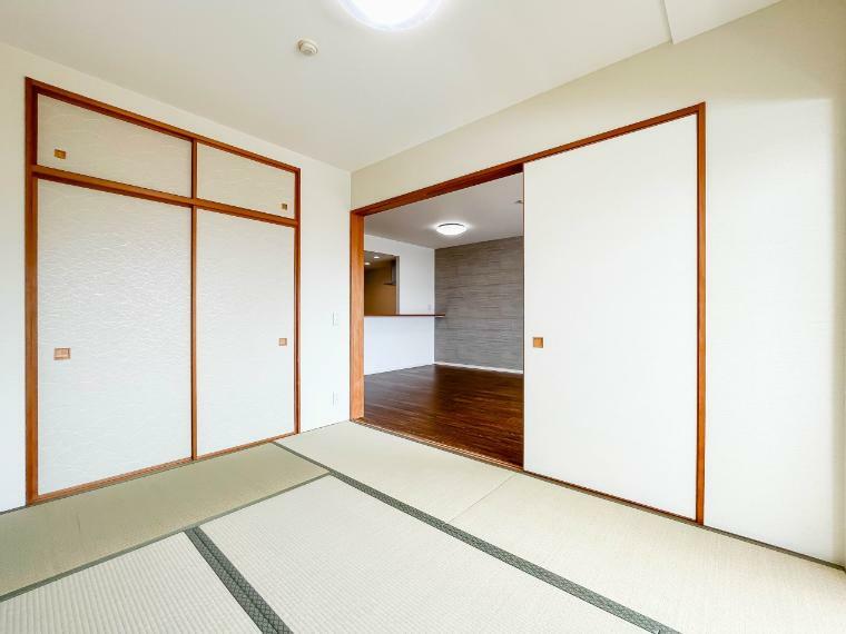 和室 「家族団らん」 「来客時の客間」 等々多目的なスペースとして活用出来る便利な空間です。