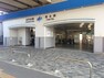 あおなみ線「稲永」駅名古屋駅まで18分　270円
