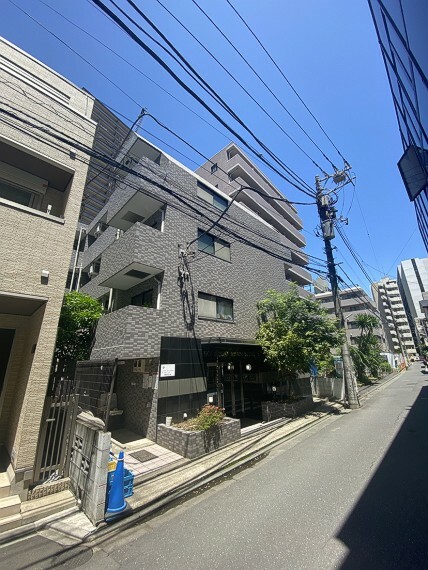 スカイコート西新宿第2 1階
