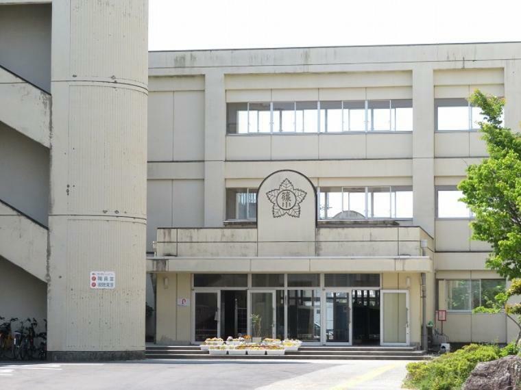 小学校 【小学校】大篠小学校まで1221m