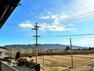 眺望 【眺望】バルコニーからの眺望です。高い建物がないため天気が良い日は筑摩山地を望むことができます。