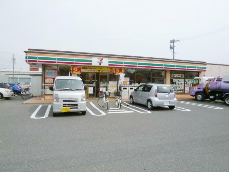 コンビニ セブンイレブン 弥富佐古木店