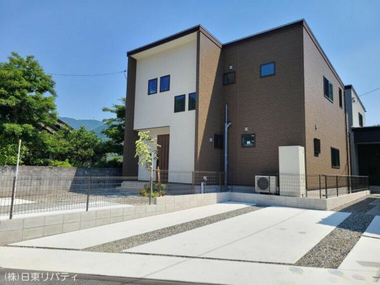 現況外観写真 設備充実のオール電化住宅!!51坪のゆとりの敷地。