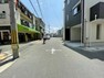 現況写真 前面道路広くてすっきりとした街並みです！