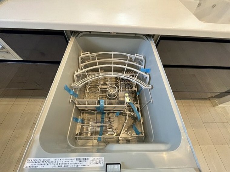 発電・温水設備 洗い物の時間を短縮！ビルトインの食洗機がついています