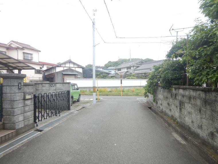 現況写真 北側前面道路