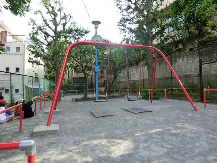 周辺環境 周辺環境:桐里児童公園