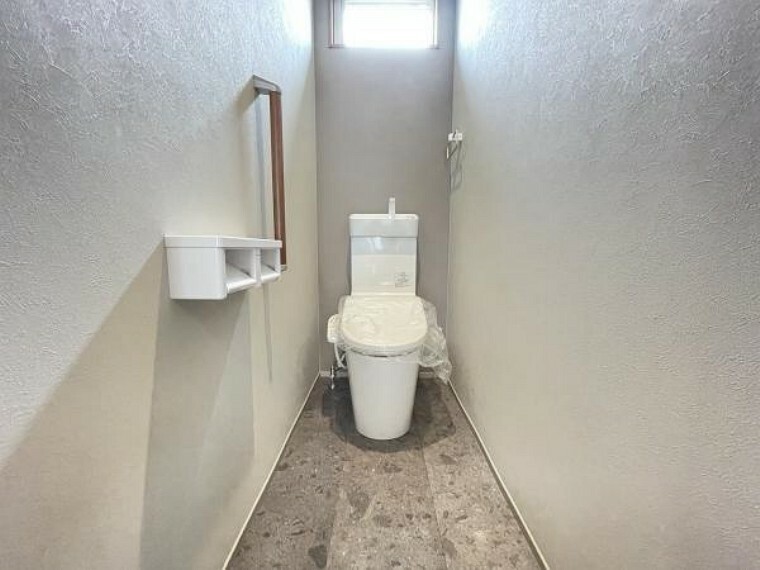 トイレ 《2Fトイレ》