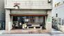店名の由来でもある仙気稲荷神社にほど近く味と雰囲気の良さで人気の老舗そば処です
