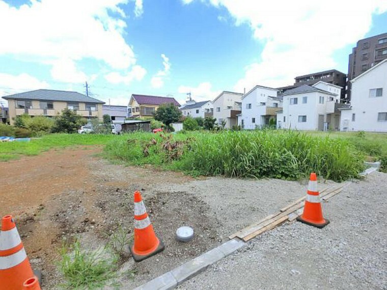 現況写真 子育て環境にはぴったりな落ち着いた雰囲気の閑静な住宅地