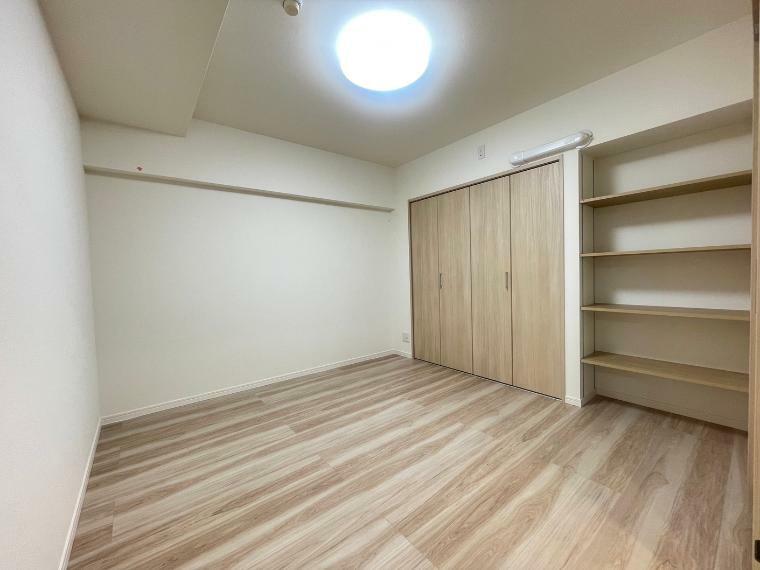 全居室収納スペース付きでお部屋を広く快適にお使いいただけます。