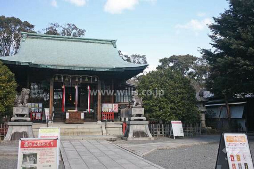 『城山八幡宮』は「本山」駅の1番出口から北西へ徒歩6分のところに鎮座する神社。『昭和塾堂』は1928年に愛知県が訓育施設として末森城の二の丸跡に建設。