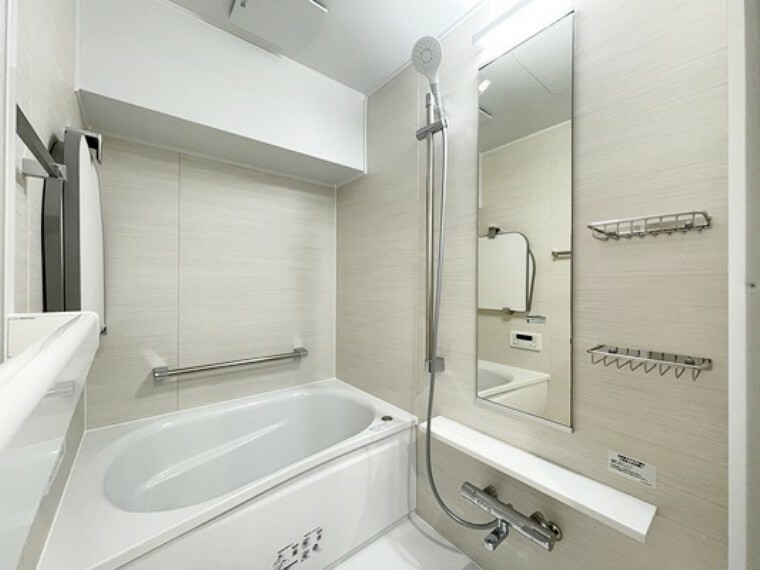 清潔感あふれる浴室は使いやすさに配慮した設備が充実