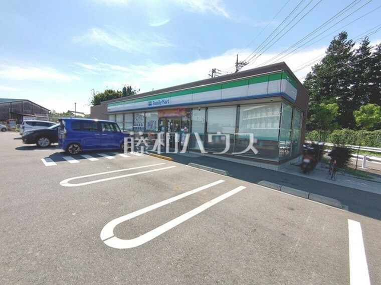 コンビニ ファミリーマート 立川西砂町店