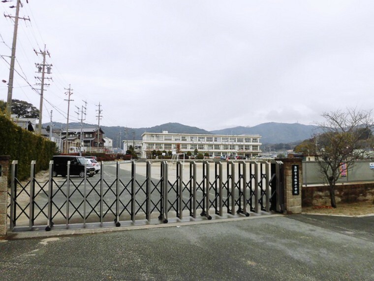 小学校 塩津小学校