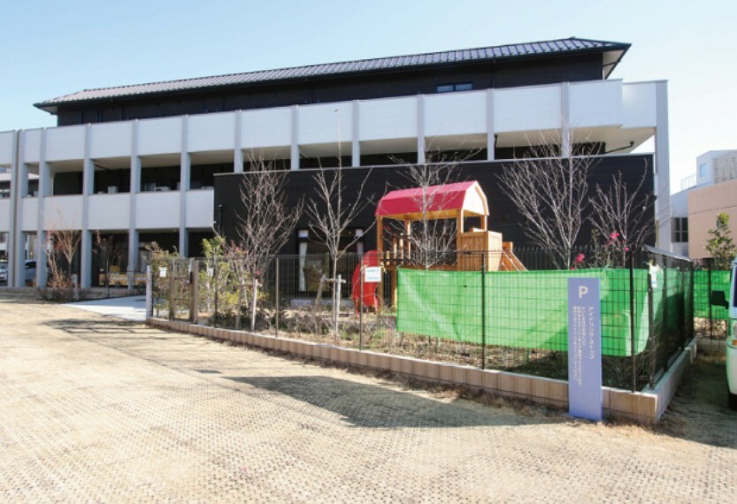 幼稚園・保育園 現地から610m（最長）　浦和いろは保育園　楽しく過ごしながら、社会性や主体性など生きていくために大切な力の基盤を育む、志の高い保育園です。