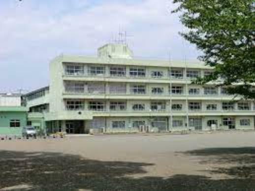 小学校 【小学校】荻野小学校まで383m