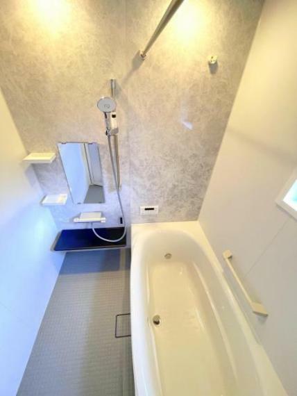 浴室 ■浴室乾燥機付きユニットバスで雨の日のお洗濯も安心！