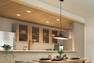 キッチン 【ハイオープンキッチン】  お洒落なキッチン空間は、料理をしながら、家族とコミュニケーションをとることができます。また、キッチン天井にはダウンライトを設定し、すっきりとした空間に仕上げました。