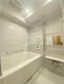 浴室 ■くつろぎのバスタイム、便利な浴室乾燥付き