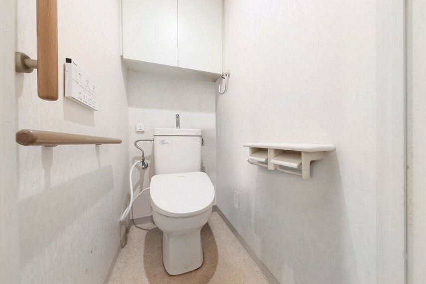トイレ トイレ※画像はCGにより家具等の削除、床・壁紙等を加工した空室イメージです。
