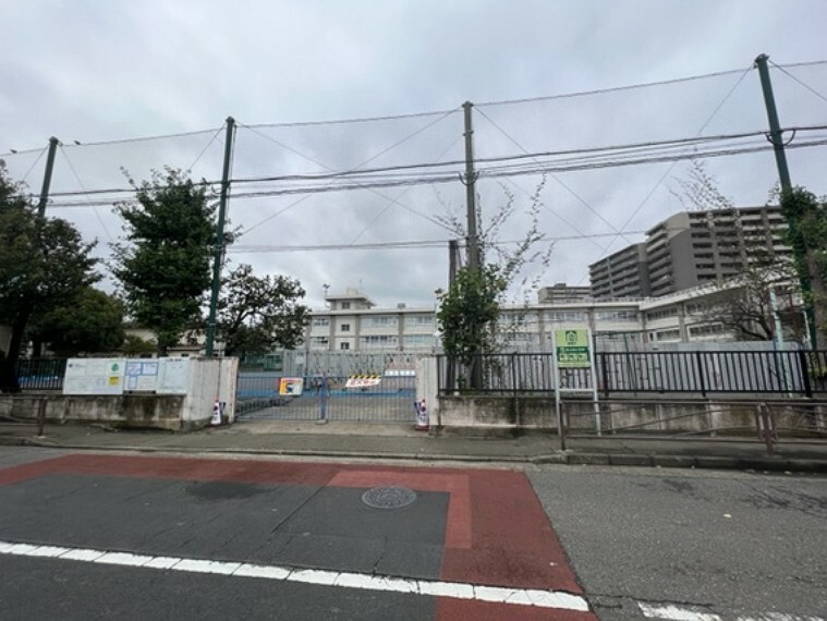 小学校 川崎市立東大島小学校　約40m