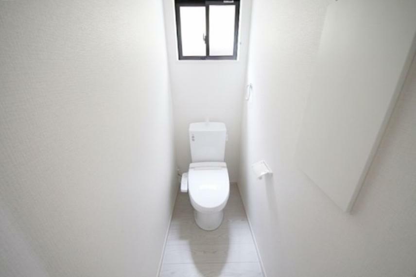 トイレ 窓があり換気しやすいトイレ