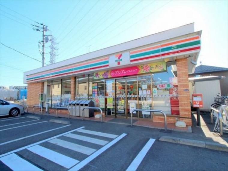 コンビニ 【コンビニエンスストア】セブンイレブン 朝霞田島1丁目店まで960m