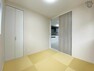 和室 4.5帖和室　リビングに隣接した和室は小さなお子様の遊び場や洗濯物を畳んだりとミセスコーナーとしても使えます