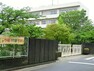小学校 吉川市立栄小学校（400m）緑 ・ 花 ・ 人 を 愛 す る栄 小 学 校