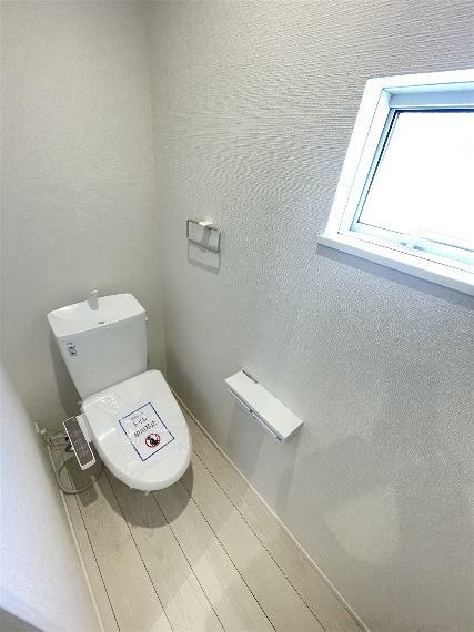 トイレ 温水洗浄機能付きトイレは2箇所完備です！