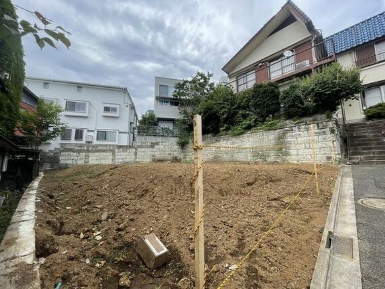 現況写真 多忙でストレスの多い私たち現代人にとって心身を癒す大切な場所が住まいです。家族の幸せを見守ります。