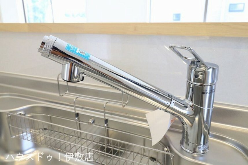 【浄水器一体型水栓】安全で安心したお水がでてくるので、小さなお子様がいるご家庭にも安心でおいしい水がいただけます。