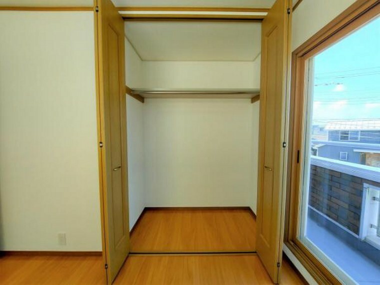 収納 各部屋に収納付きでお部屋が広く使えます