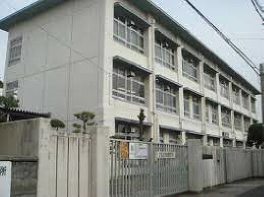 中学校 【中学校】寝屋川市立第四中学校まで1170m