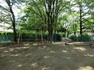 公園 下里公園まで約550m