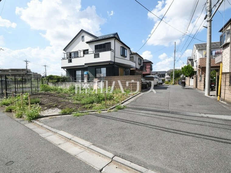 現況写真 接道状況および現場風景　【東久留米市神宝町1丁目】