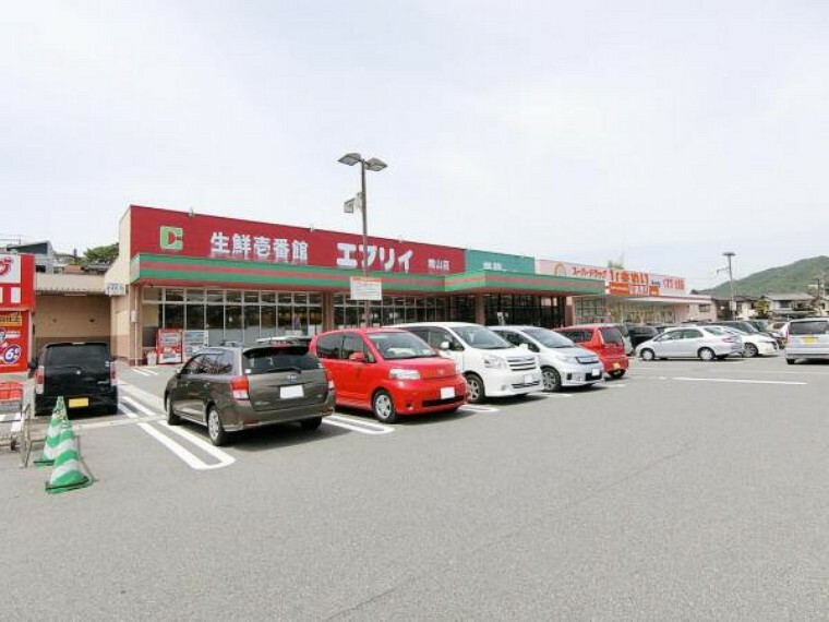 スーパー エブリィ　焼山店