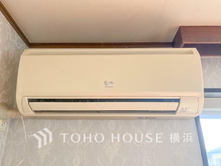 冷暖房・空調設備 【エアコン】エアコン設置済。設置工事などの初期費用がカットできるのは嬉しいですね。