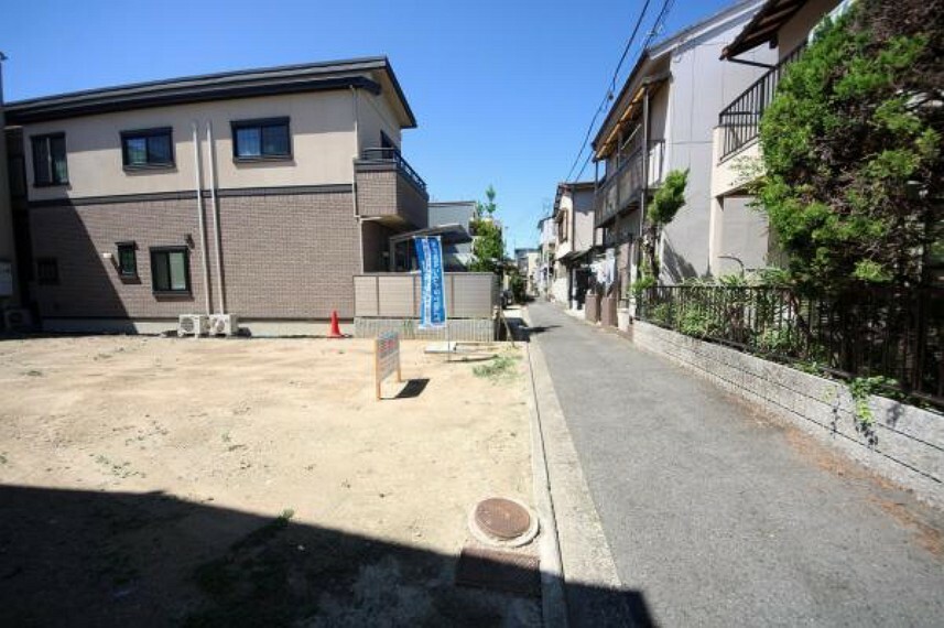 現況写真 前面道路の写真です