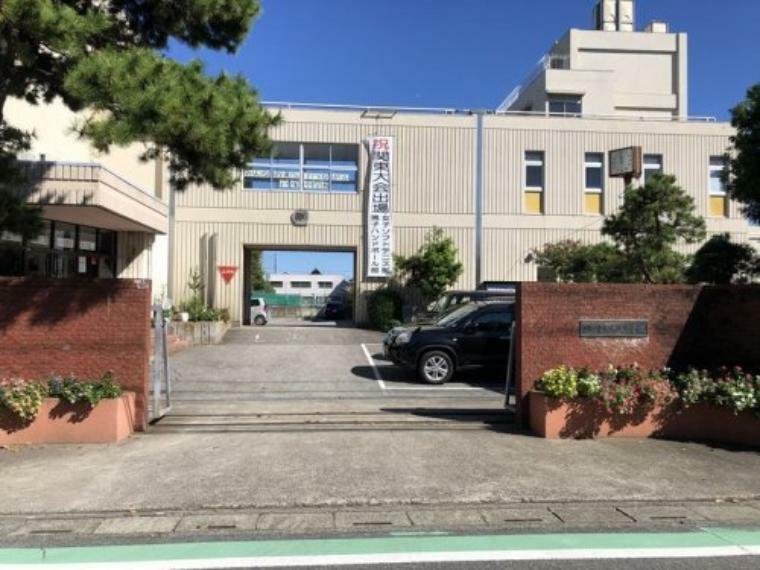 中学校 【中学校】戸塚中学校まで900m