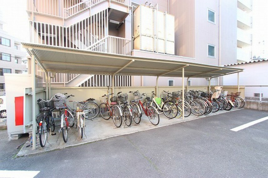 駐輪場 敷地内に駐輪ペースも完備しています