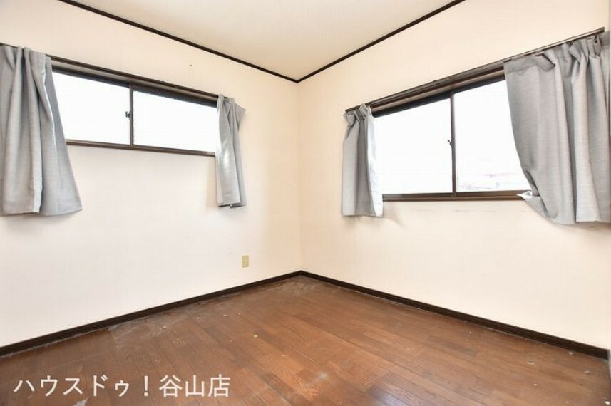 桜島が見える和田団地の売家の2階洋室4.5帖